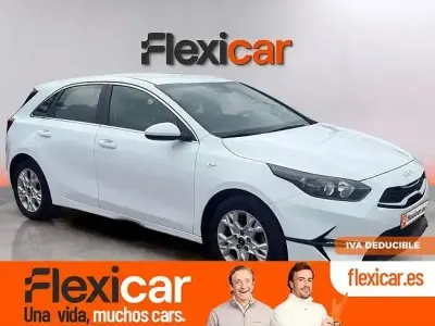 Usado Kia Ceed 136 CV (100 kW) 2023 Blanco Utilitario