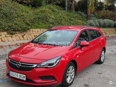 Rojo Usado 2019 Opel Astra Selective Familiar | 9400 € (Precio justo)