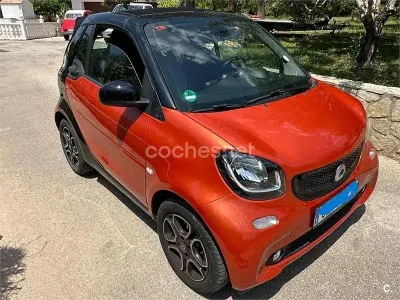 Usado Smart ForTwo Cabrio 90 CV (66 kW) 2019 Rojo Descapotable