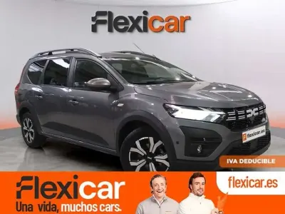 Usado Dacia Jogger Expression 110 CV (80 kW) 2024 Gris Monovolumen