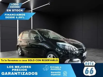 Usado Renault Scenic E-Tech 95 CV (69 kW) 2014 Negro Monovolumen