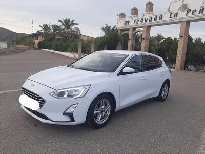 Usado Ford Focus Trend+ 95 CV (69 kW) 2019 Blanco