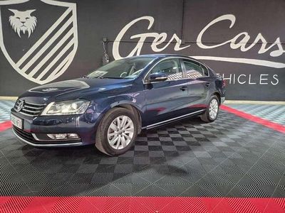 Usado VW Passat Advance 140 HP (102 kW) 2011 Azul Sedan