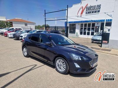 Gris Usado 2021 Ford Focus Titanium Utilitario | 14.200 € (Precio justo)