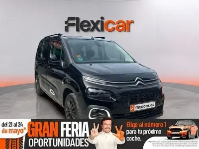 Occasion Citroën Berlingo Shine 130 PK (95 kW) 2019 Zwart MPV