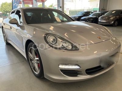 Porsche Panamera 4S
