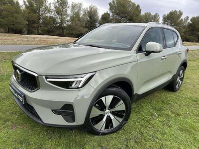 Usado Volvo XC40 Core 163 CV (119 kW) 2024 Verde SUV