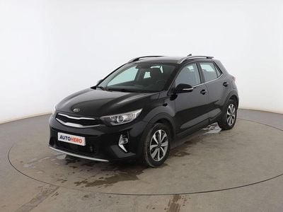 Usado Kia Stonic 101 CV (74 kW) 2021 Negro SUV