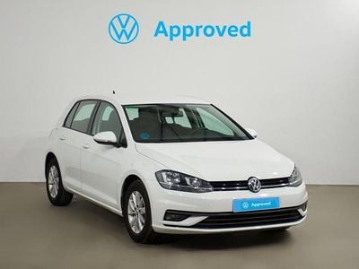 Blanco perlado (efecto nácar) Usado 2019 VW Golf VII Edition Berlina | 17.490 € (Precio justo)