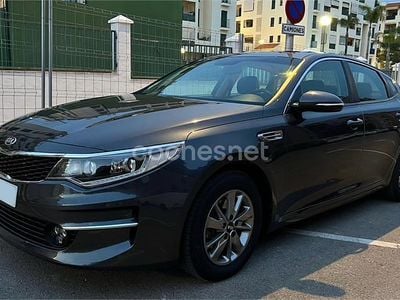 Gris / plata Usado 2018 Kia Optima GT-Line Berlina | 7300 € (Precio justo)