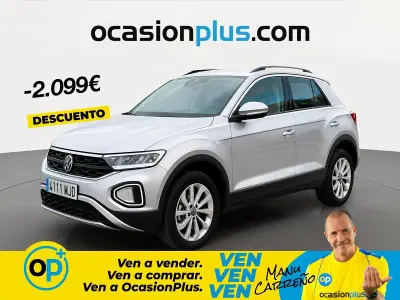 Usado VW T-Roc Life 150 CV (110 kW) 2023 Gris SUV