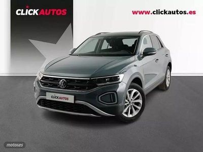 Azul Usado 2024 VW T-Roc Life SUV | 21.950 € (Precio justo)
