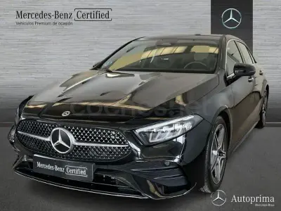 Usado Mercedes A180 136 CV (100 kW) 2025 Negro Berlina