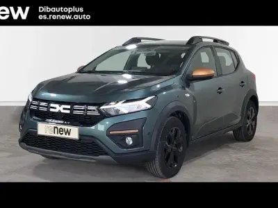 Usado Dacia Sandero Extreme 100 CV (73 kW) 2025 Verde Berlina