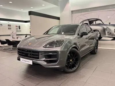 Nuevo Porsche Cayenne Black Edition 470 CV (345 kW) 2026 Gris SUV