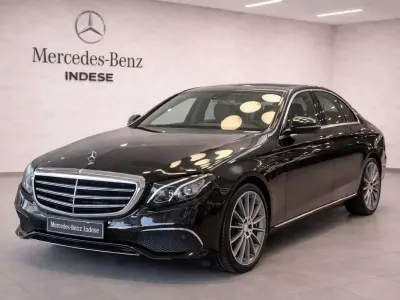 Usado Mercedes E220 194 CV (142 kW) 2016 Negro Berlina