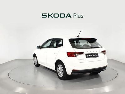 Usado Skoda Fabia Ambition 95 CV (69 kW) 2023 Blanco Utilitario