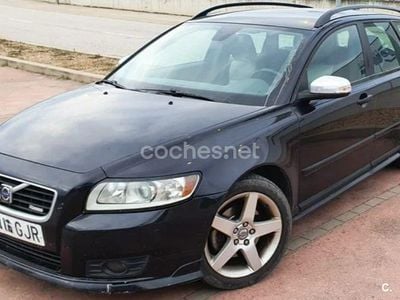 Usado Volvo V50 R-Design 136 CV (100 kW) 2008 Negro Familiar