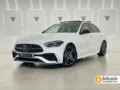Usado Mercedes C200 163 CV (119 kW) 2023 Negro Berlina