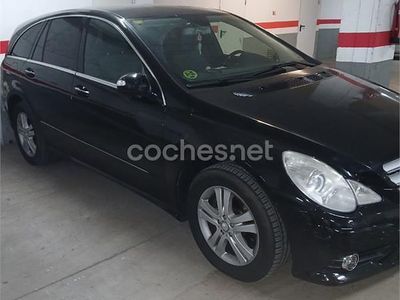 Usado Mercedes R280 190 CV (139 kW) 2007 Negro Monovolumen