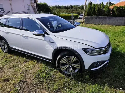 Usado VW Passat Alltrack 200 CV (147 kW) 2021 Blanco Familiar