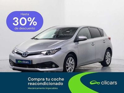 Usado Toyota Auris Hybrid Active 99 CV (72 kW) 2018 Gris Berlina