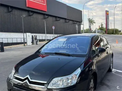 Usado Citroën C4 110 CV (80 kW) 2006 Negro Berlina