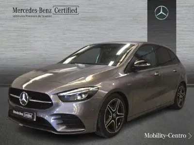 Usado Mercedes B200 AMG line 150 CV (110 kW) 2022 Gris / plata Utilitario