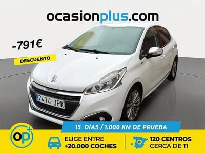 Blanco Usado 2016 Peugeot 208 Style Utilitario | 9899 € (Precio justo)