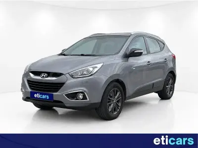 Usado Hyundai ix35 115 CV (84 kW) 2015 Gris / plata SUV