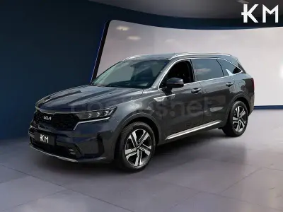 Usado Kia Sorento Plus 230 CV (169 kW) 2024 Gris / plata SUV
