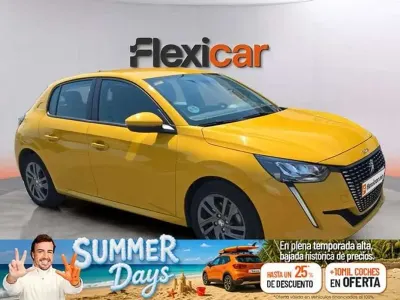 Usado Peugeot 208 Allure 101 CV (74 kW) 2021 Amarillo Utilitario