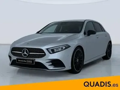 Usado Mercedes A180 136 CV (100 kW) 2022 Plata iridio