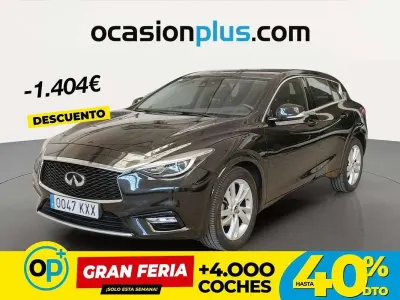 Usado Infiniti Q30 Premium 156 CV (114 kW) 2019 Negro Utilitario