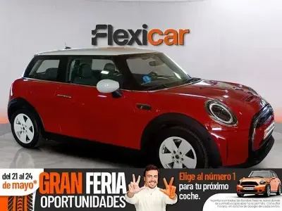 Usado Mini Cooper SE 135 kW (184 CV) 2022 Rojo Utilitario