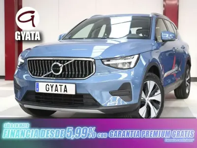 Usado Volvo XC40 Core 211 CV (155 kW) 2022 Azul SUV