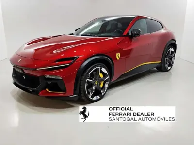 Usado Ferrari Purosangue 725 CV (533 kW) 2024 Rojo SUV