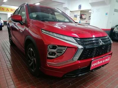 Usado Mitsubishi Eclipse Cross Motion 188 CV (138 kW) 2023 Burdeos SUV