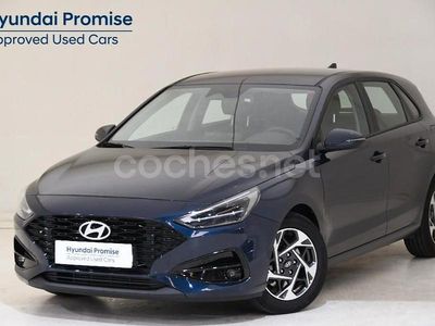 Usado Hyundai i30 100 CV (73 kW) 2024 Azul Berlina