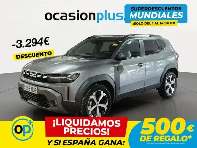 Usado Dacia Duster Journey 130 CV (95 kW) 2025 Gris / plata SUV