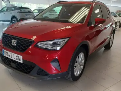 Usado Seat Arona Style 110 CV (80 kW) 2022 Otro SUV