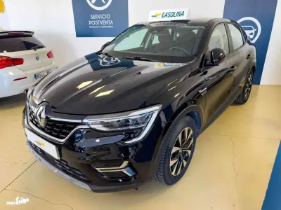 Usado Renault Arkana Intens 143 CV (105 kW) 2023 Negro SUV