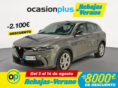 Usado Alfa Romeo Tonale Sprint 130 CV (95 kW) 2022 Gris SUV