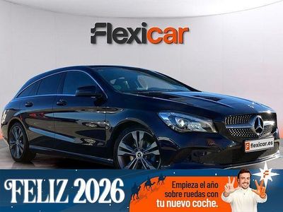 Azul Usado 2018 Mercedes CLA200 Shooting Brake Familiar | 19.980 € (Precio justo)