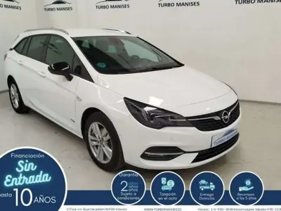 Usado Opel Astra Ultimate 145 CV (106 kW) 2021 Blanco Familiar