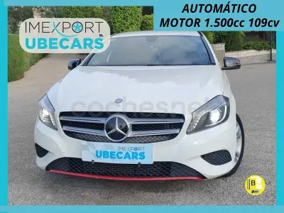 Usado Mercedes A180 Style 109 CV (80 kW) 2014 Blanco Utilitario