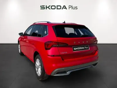 Usado Skoda Kamiq Ambition 110 CV (80 kW) 2024 Rojo SUV