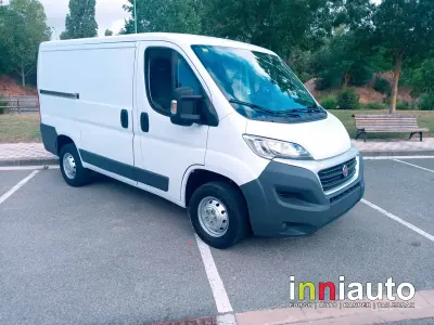 Usado Fiat Ducato 115 CV (84 kW) 2019 Blanco Van