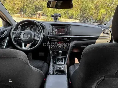 Usado Mazda 6 Comfort 150 CV (110 kW) 2013 Negro Berlina
