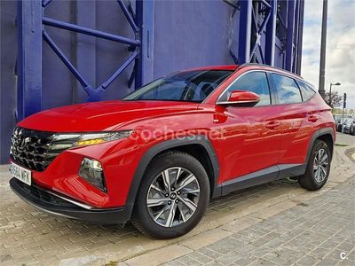 Usado Hyundai Tucson 136 CV (100 kW) 2023 Rojo SUV